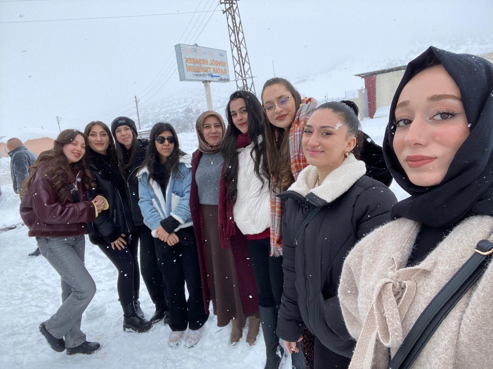 Kardelen Kız Apartı'ndan anılar