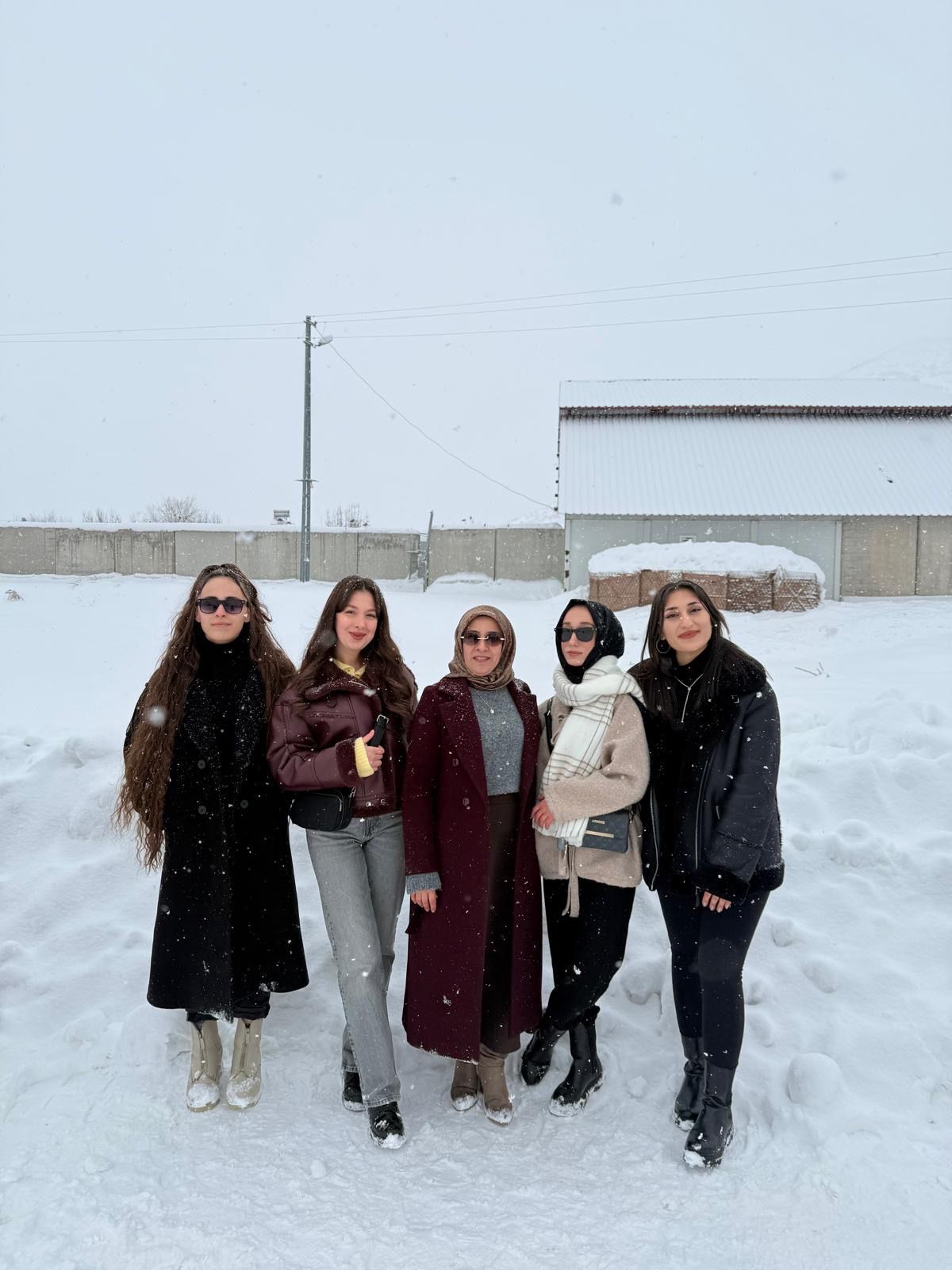 Kardelen Kız Apartı'ndan anılar
